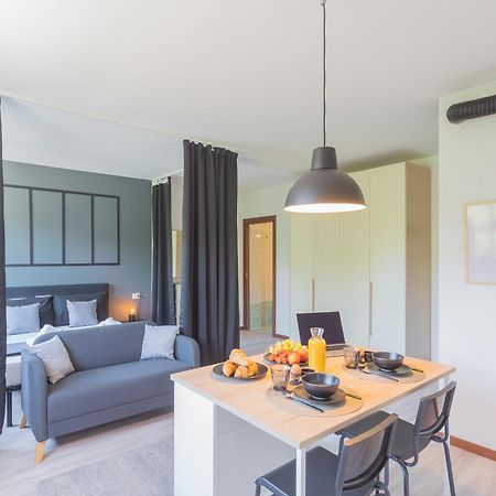 Black Loft Como By Rent All Côme Extérieur photo