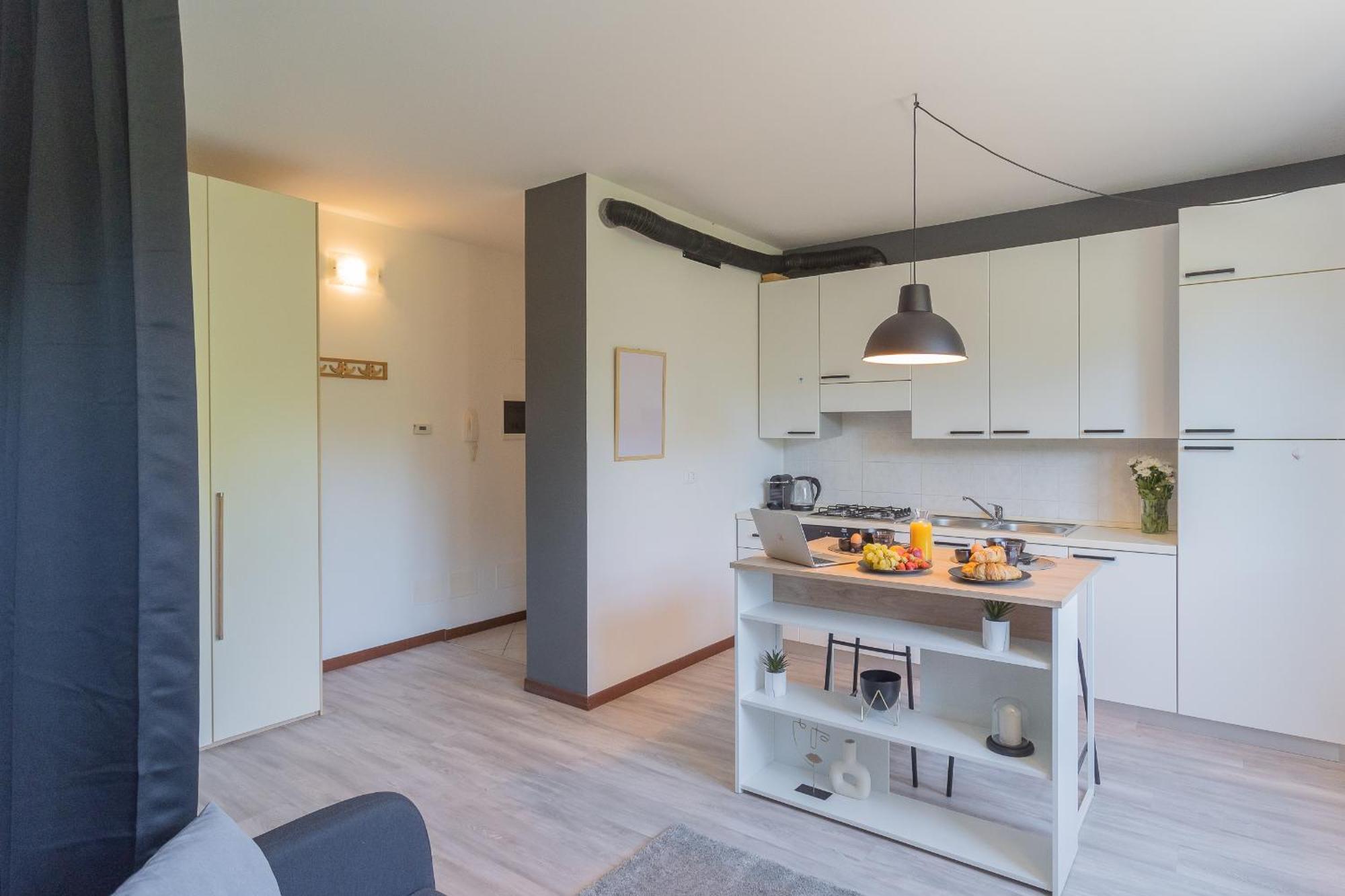 Black Loft Como By Rent All Côme Extérieur photo