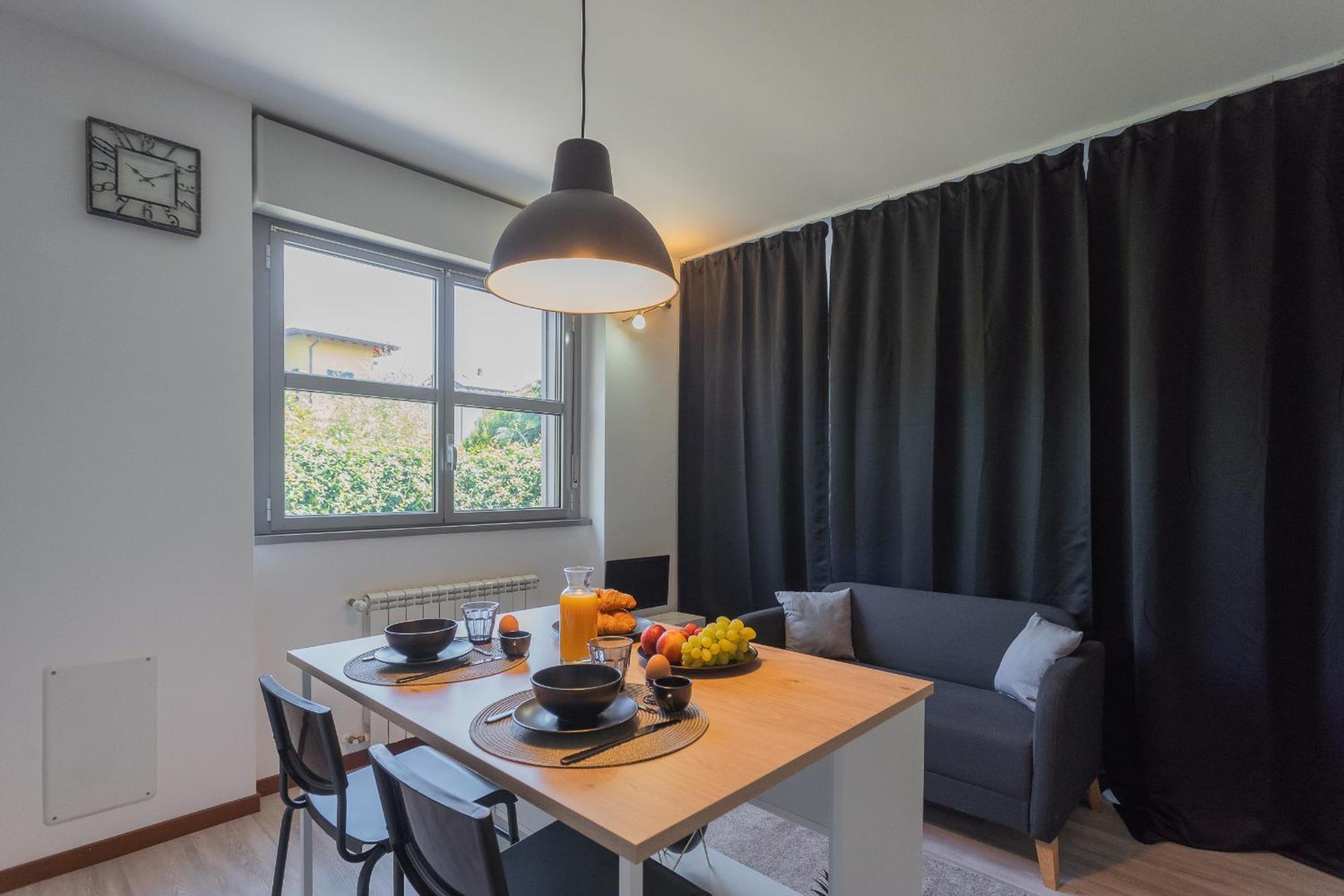 Black Loft Como By Rent All Côme Extérieur photo